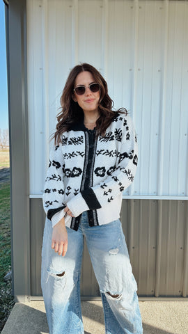 Spooky Crew Sweater in Forest