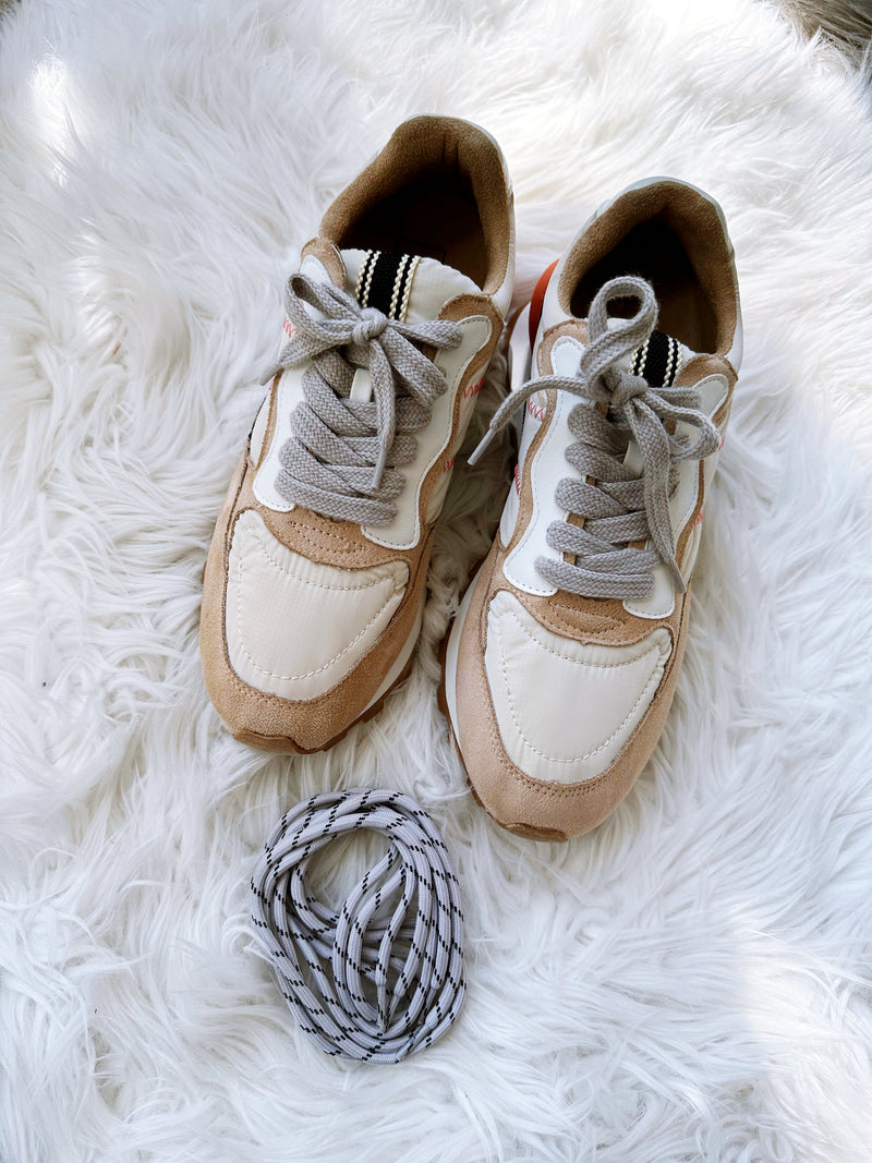 Phoebe Sneaker