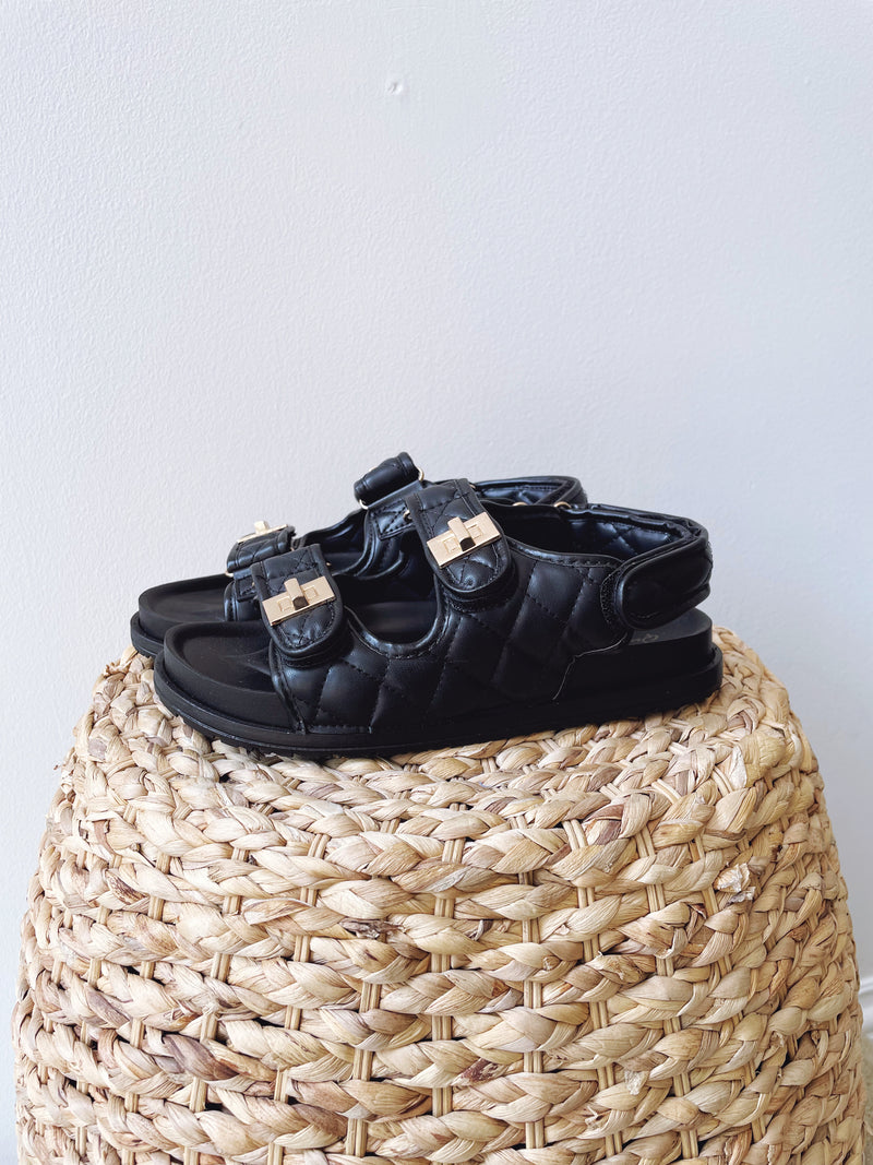 Albina Sandal