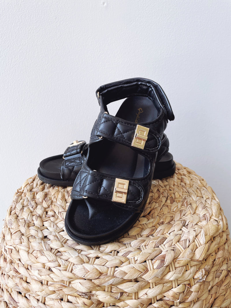 Albina Sandal