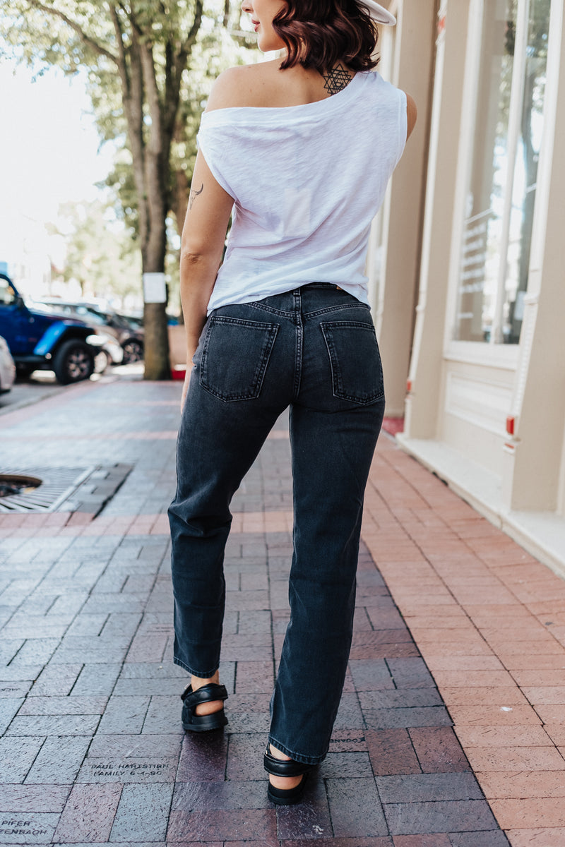 Pacifica Straight Leg in Worn Black